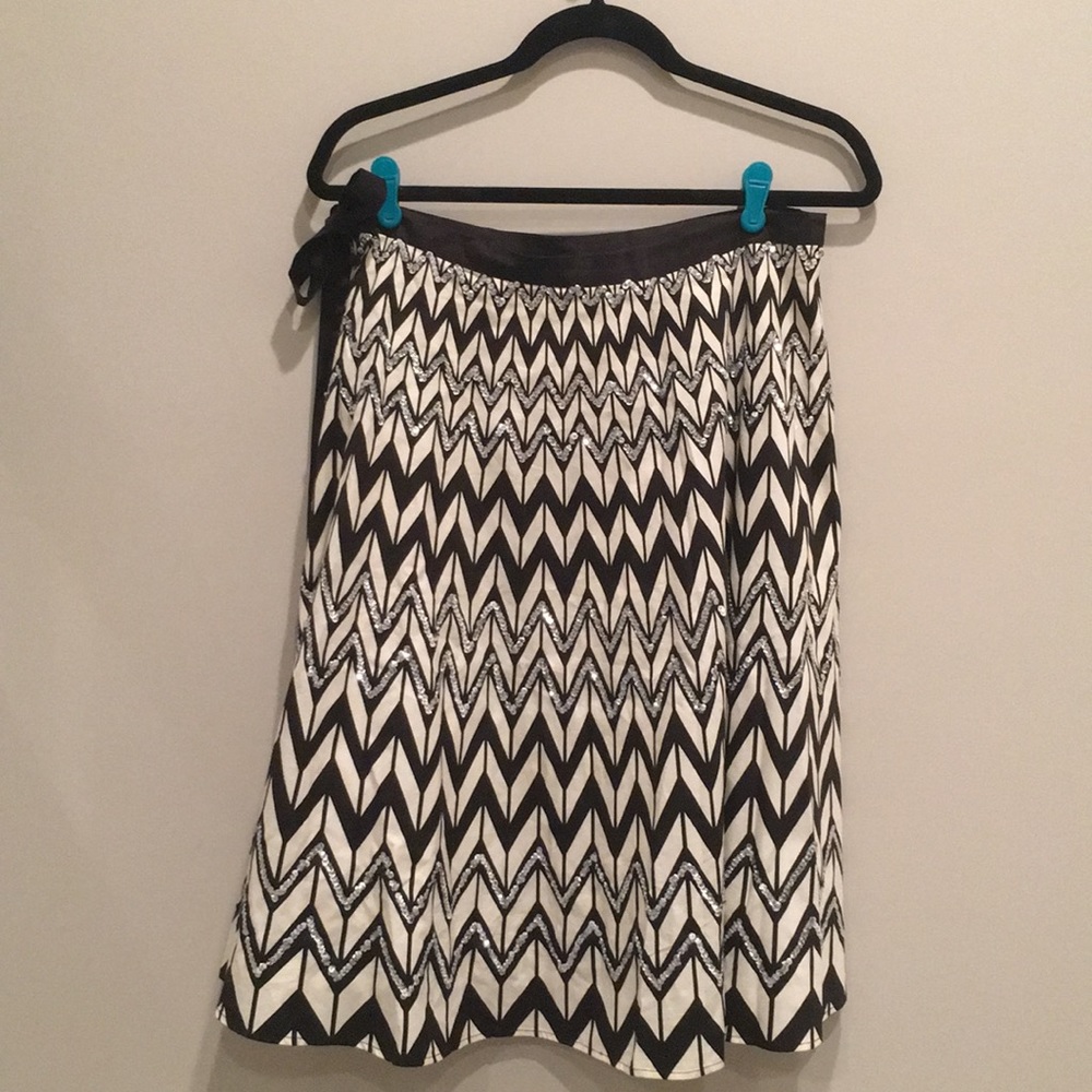 BCBG Black/Cream party skirt size S